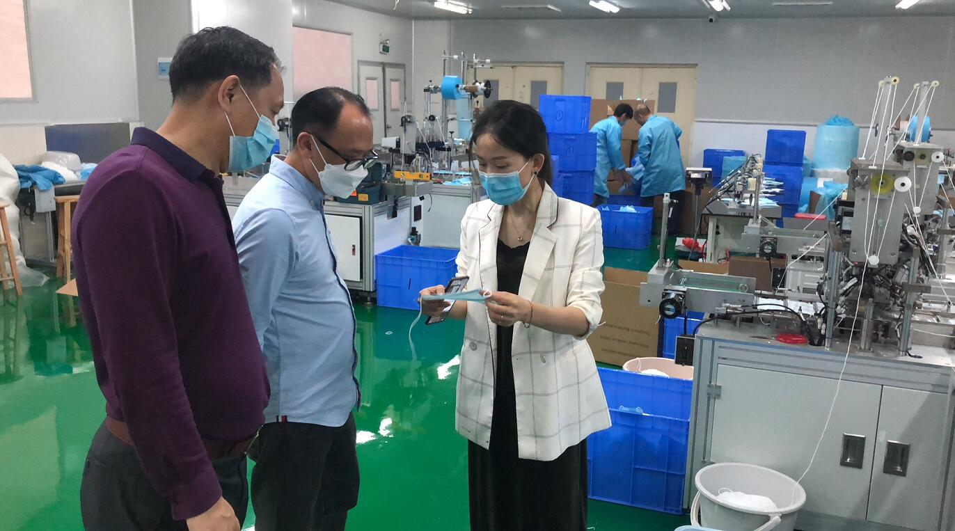 副董事长刘卓东带队到辖区工厂企业检查开展疫情防控工作和复工复产情况